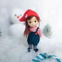 Praline - Christmas Elf