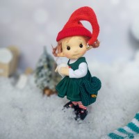 Cinnamon - Christmas Elf
