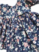 An organic floral pattern dress