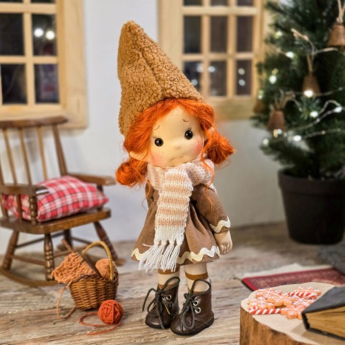 Caramel- Christmas Elf 