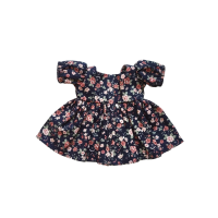 An organic floral pattern dress